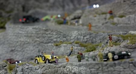 2009-018d-0039-e01-gr-dmgal.jpg